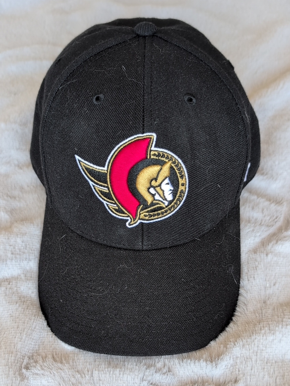 47 Men’s Ottawa Senators Black Cap with Red and Gold Logo